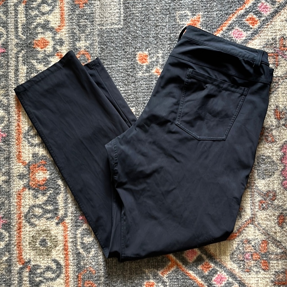 Lululemon Navy ABC Pants 38x34